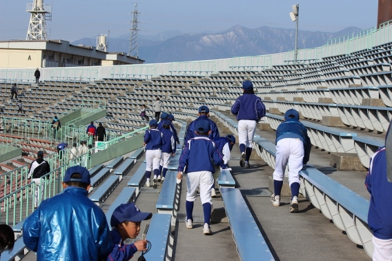 2018年4月1日（日）松本市野球場の清掃